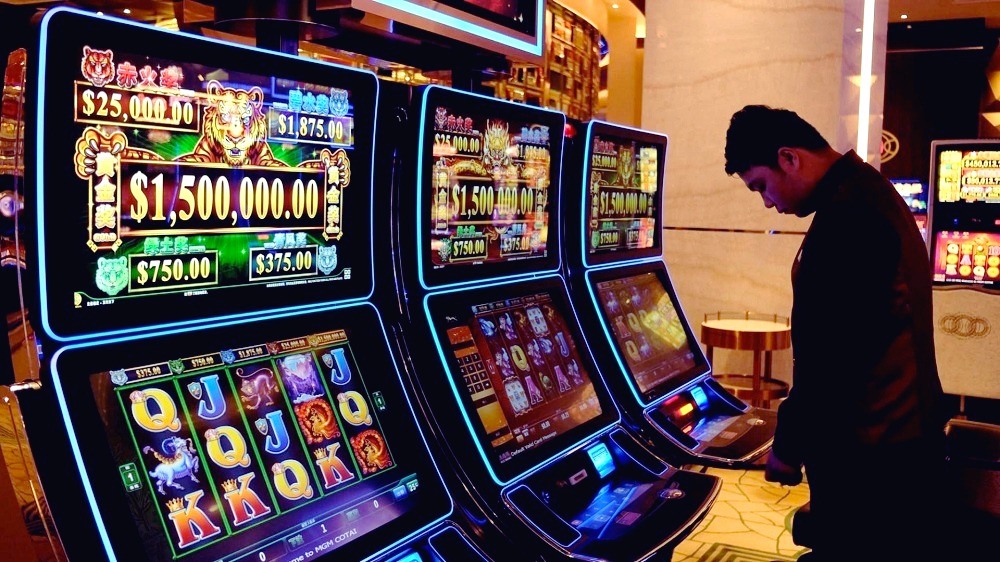 How gambling addiction affects our brain